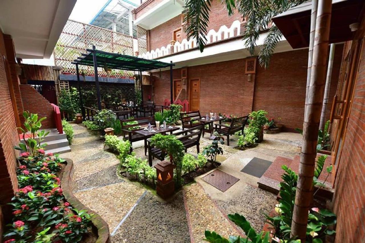 Northern Breeze Hotel Bagan Eksteriør billede